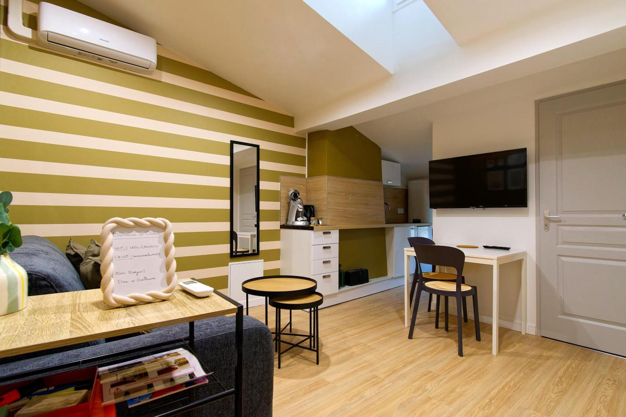 Le Castel Apartment Castelnaudary Exterior photo